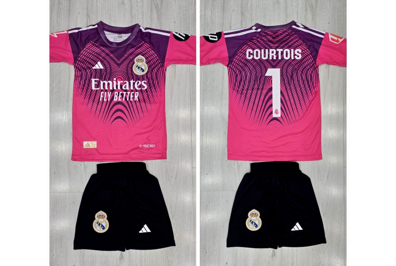 8357 Детски футболен комплект Real Madrid COURTOIS 1
